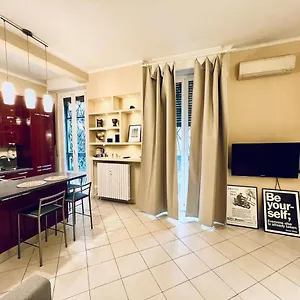 Apartment Terrazza Porta Venezia Howme, Milan