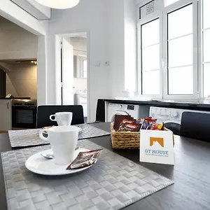 https://lisbon-7rooms.hotels-lisbon-portugal.com